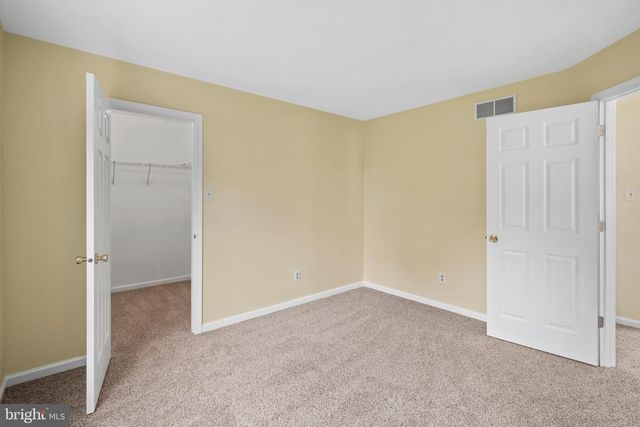806 ELIZABETH CT, Collegeville, PA 19426