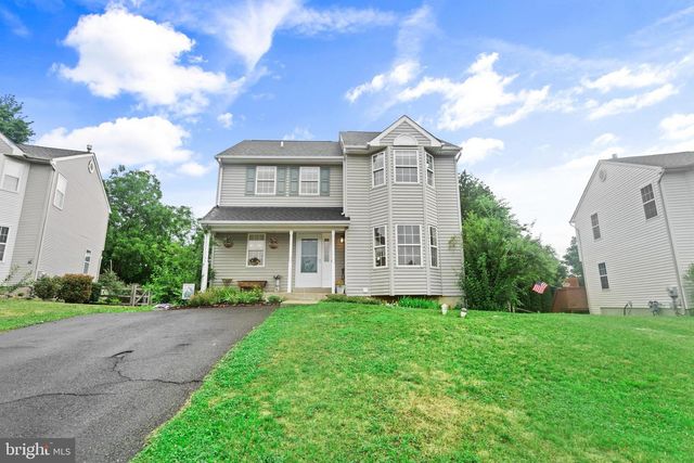 806 ELIZABETH CT, Collegeville, PA 19426