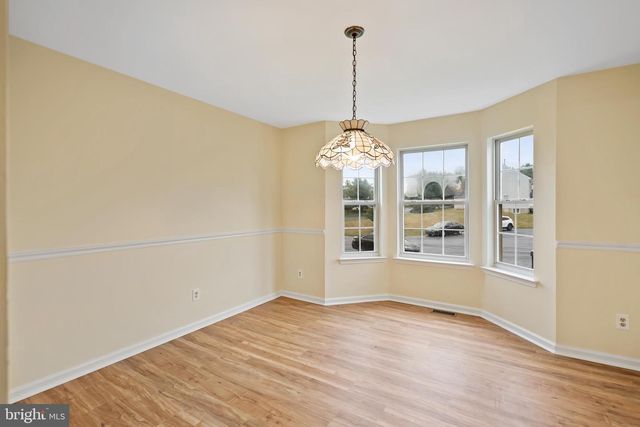 806 ELIZABETH CT, Collegeville, PA 19426