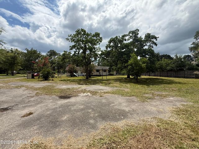1655 S CHAFFEE Road, Jacksonville, FL 32221