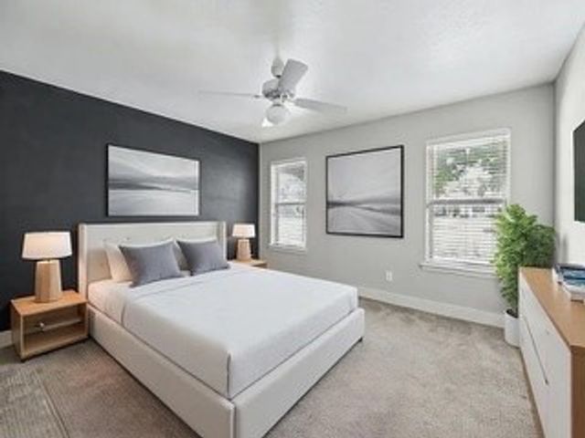 6820 E Mockingbird Lane, Dallas, TX 75214