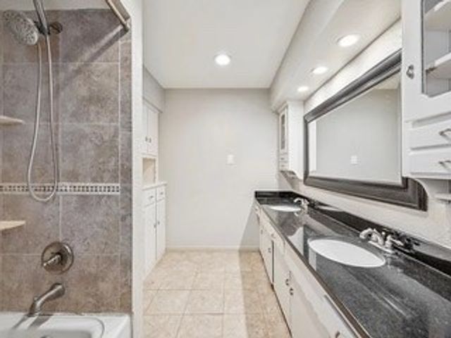 6820 E Mockingbird Lane, Dallas, TX 75214