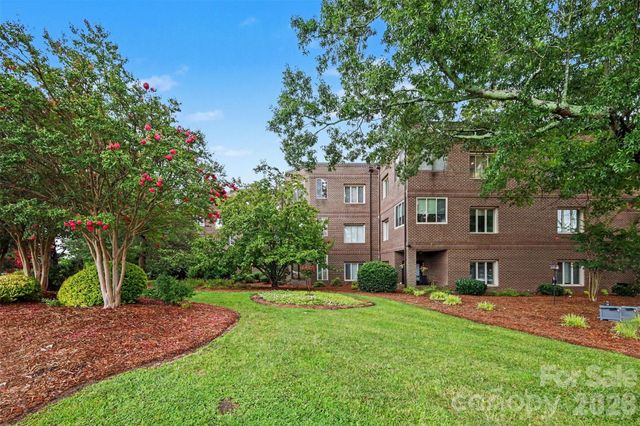 84 Lake Concord Road NE M, Concord, NC 28025