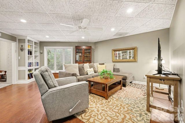 84 Lake Concord Road NE M, Concord, NC 28025