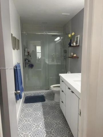 12701 SW 70th Lane, Miami, FL 33183