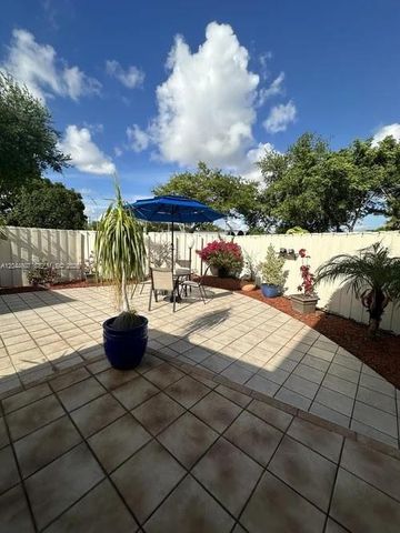 12701 SW 70th Lane, Miami, FL 33183