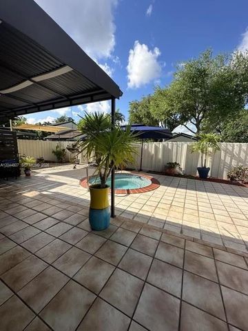12701 SW 70th Lane, Miami, FL 33183