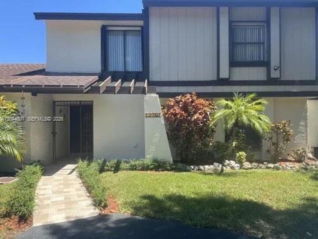 12701 SW 70th Lane, Miami, FL 33183