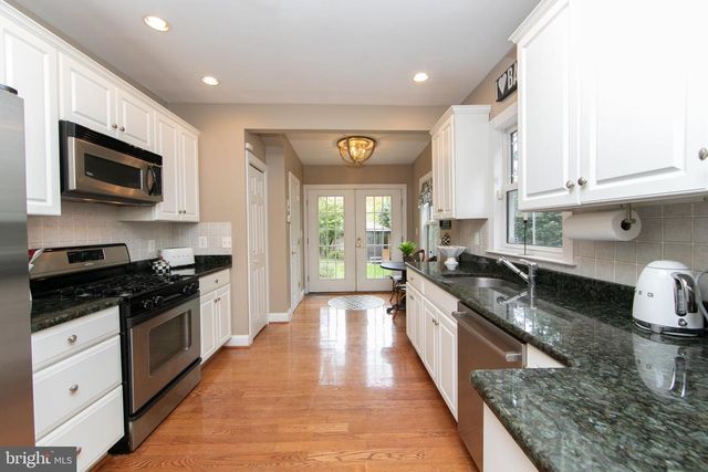 107 CENTRE ST, Haddonfield, NJ 08033