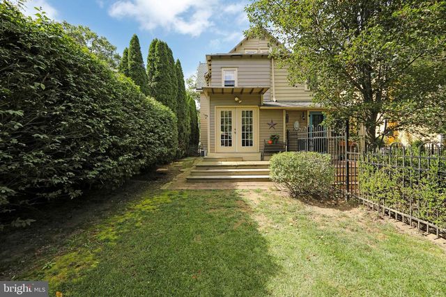 107 CENTRE ST, Haddonfield, NJ 08033