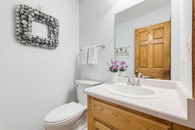 W329N4063 High Hill COURT, Nashotah, WI 53058