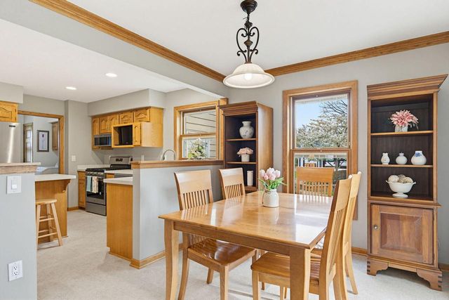 W329N4063 High Hill COURT, Nashotah, WI 53058