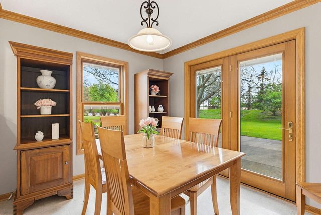 W329N4063 High Hill COURT, Nashotah, WI 53058