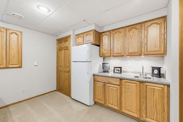 W329N4063 High Hill COURT, Nashotah, WI 53058
