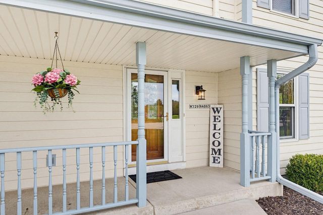 W329N4063 High Hill COURT, Nashotah, WI 53058