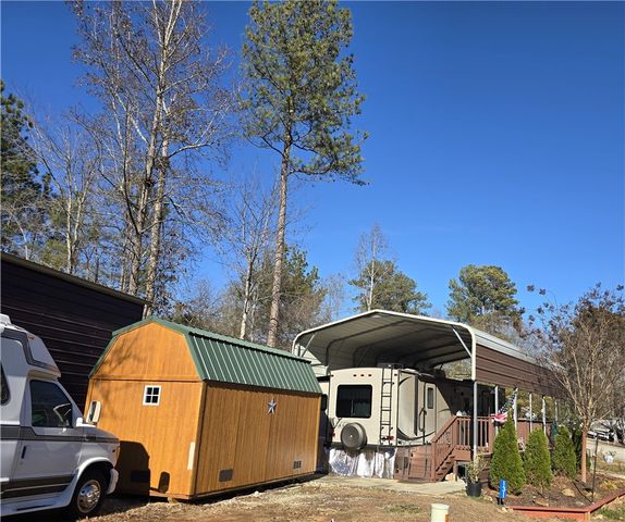 131 Loop Circle, Westminster, SC 29693