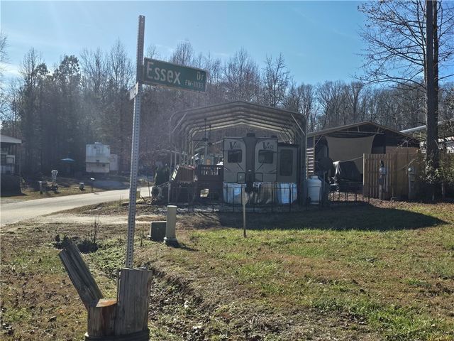 131 Loop Circle, Westminster, SC 29693