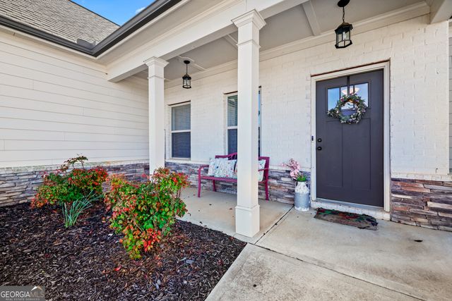 549 Calgary Downs Drive, Winder, GA 30680