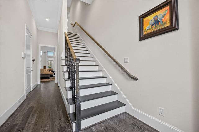 2703 Kinsley Oaks Drive, Houston, TX 77007