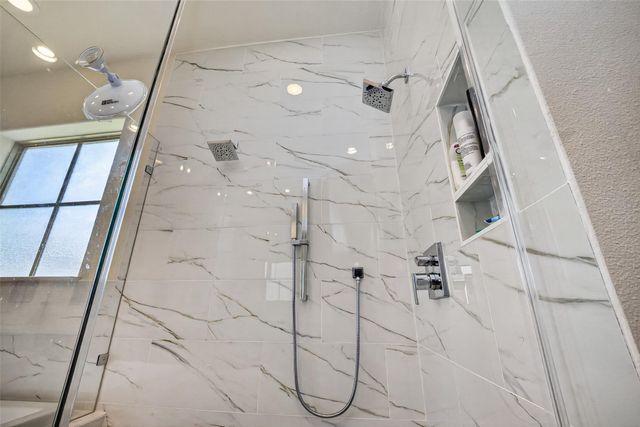 2703 Kinsley Oaks Drive, Houston, TX 77007