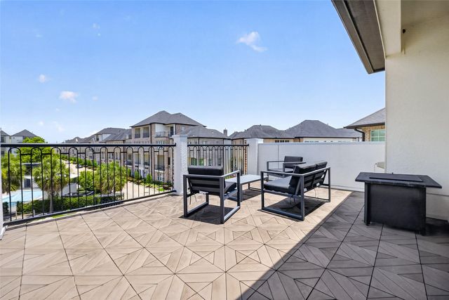 2703 Kinsley Oaks Drive, Houston, TX 77007