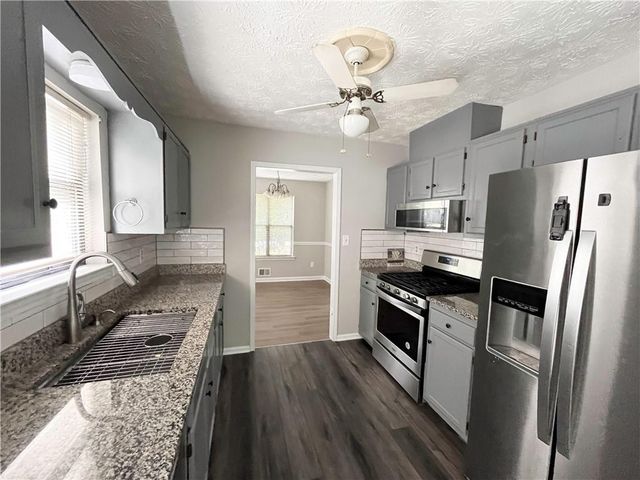 3331 Cottonwood Lane, Snellville, GA 30078