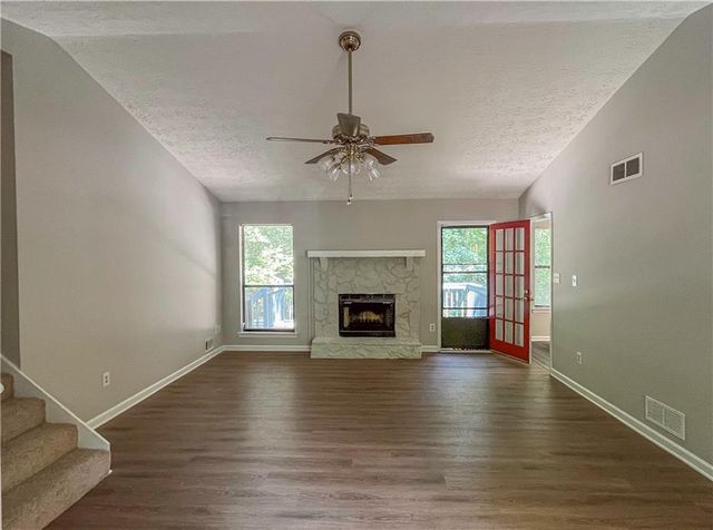 3331 Cottonwood Lane, Snellville, GA 30078