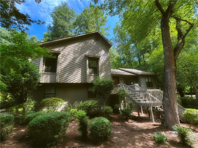 3331 Cottonwood Lane, Snellville, GA 30078