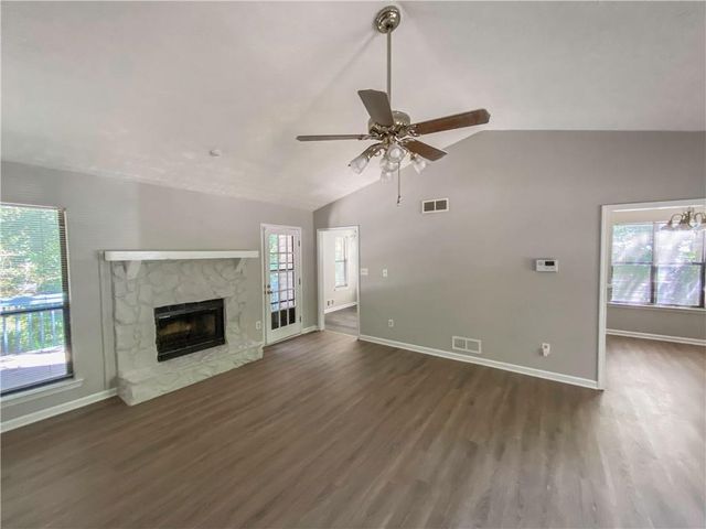 3331 Cottonwood Lane, Snellville, GA 30078