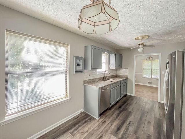 3331 Cottonwood Lane, Snellville, GA 30078