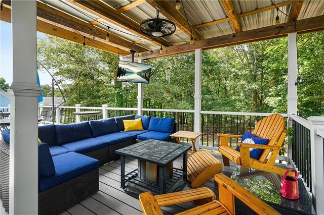 1623 Cagle Court, Lawrenceville, GA 30045