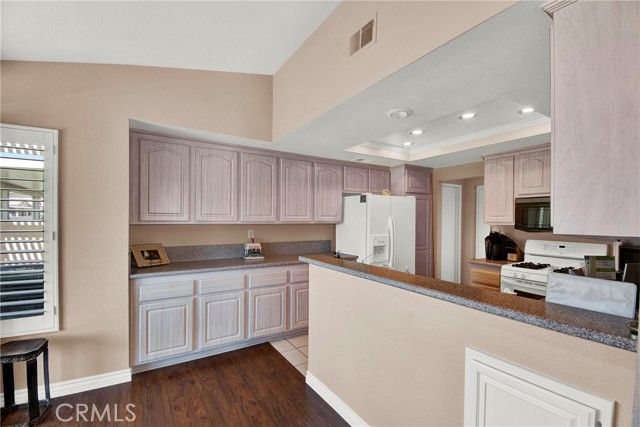 1379 Snead, Banning, CA 92220