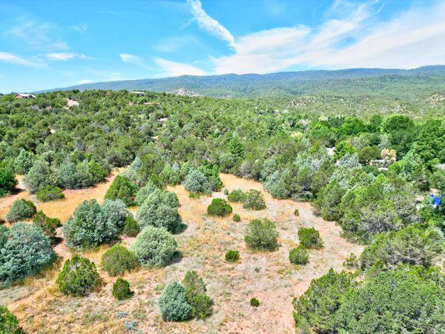 12141 Nm State 14, Cedar Crest, NM 87008