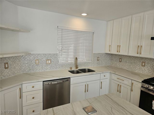 1701 April Shower Place, Las Vegas, NV 89144