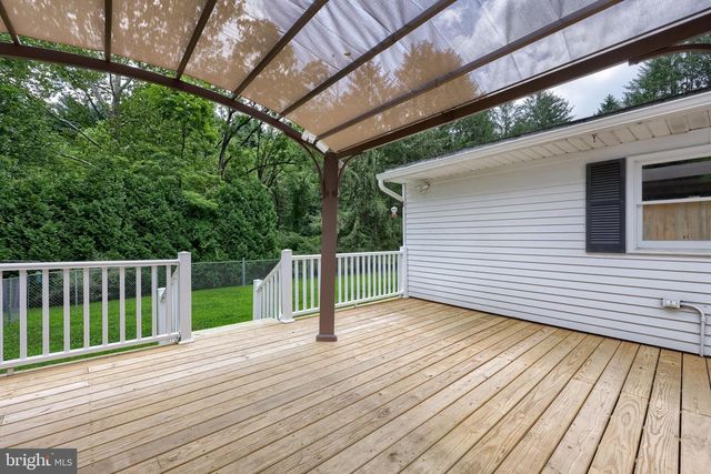 125 MEADOW RD, York, PA 17406