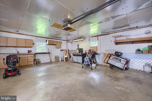 125 MEADOW RD, York, PA 17406