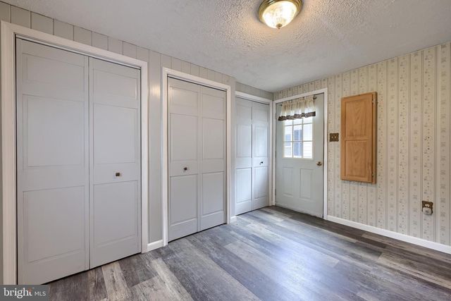 125 MEADOW RD, York, PA 17406