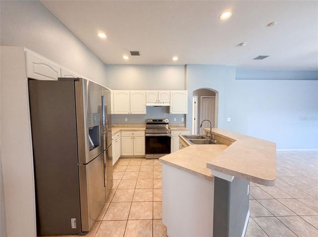 222 TAYLOR BAY LANE, Brandon, FL 33510