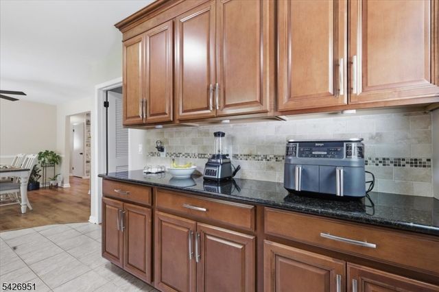 47 Pudding Stone Way, Lopatcong Twp., NJ 08865