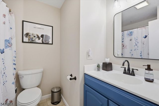 47 Pudding Stone Way, Lopatcong Twp., NJ 08865