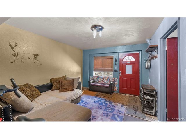 82 S Mountain Estates Rd, Florissant, CO 80816