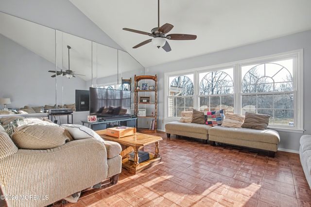 22 Burki Place, Freehold, NJ 07728