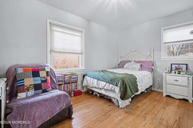 22 Burki Place, Freehold, NJ 07728