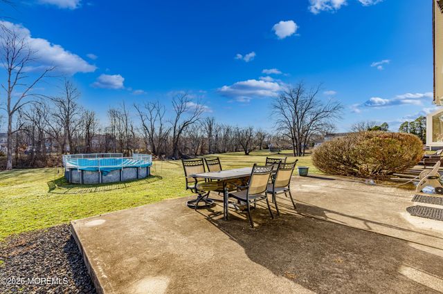 22 Burki Place, Freehold, NJ 07728