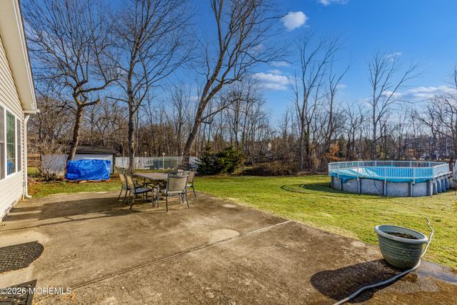 22 Burki Place, Freehold, NJ 07728