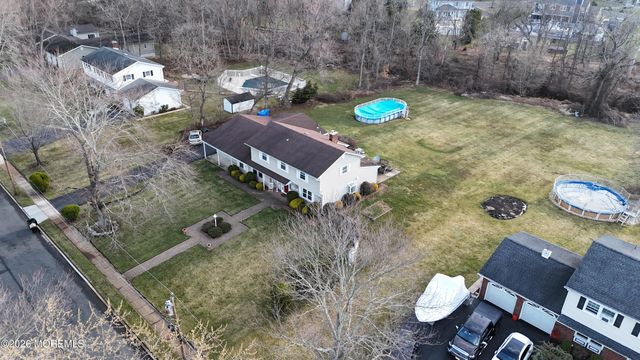 22 Burki Place, Freehold, NJ 07728