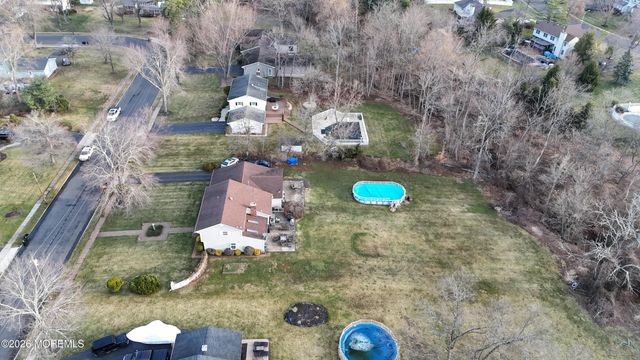 22 Burki Place, Freehold, NJ 07728