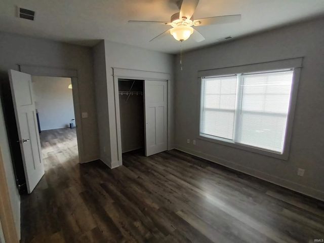 1231 W Rangeview Circle, Bloomington, IN 47403