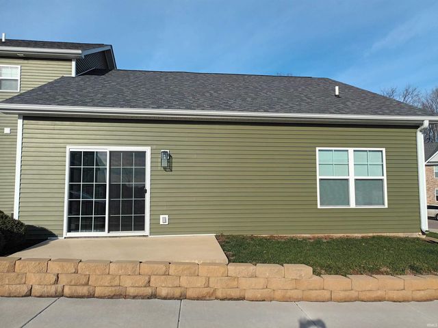 1231 W Rangeview Circle, Bloomington, IN 47403