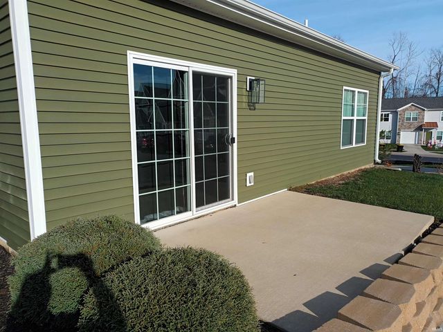 1231 W Rangeview Circle, Bloomington, IN 47403